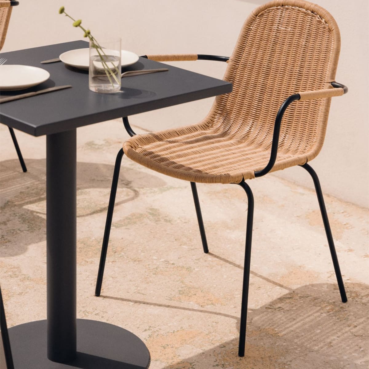 Outdoor chair ALTANO with armrests, black