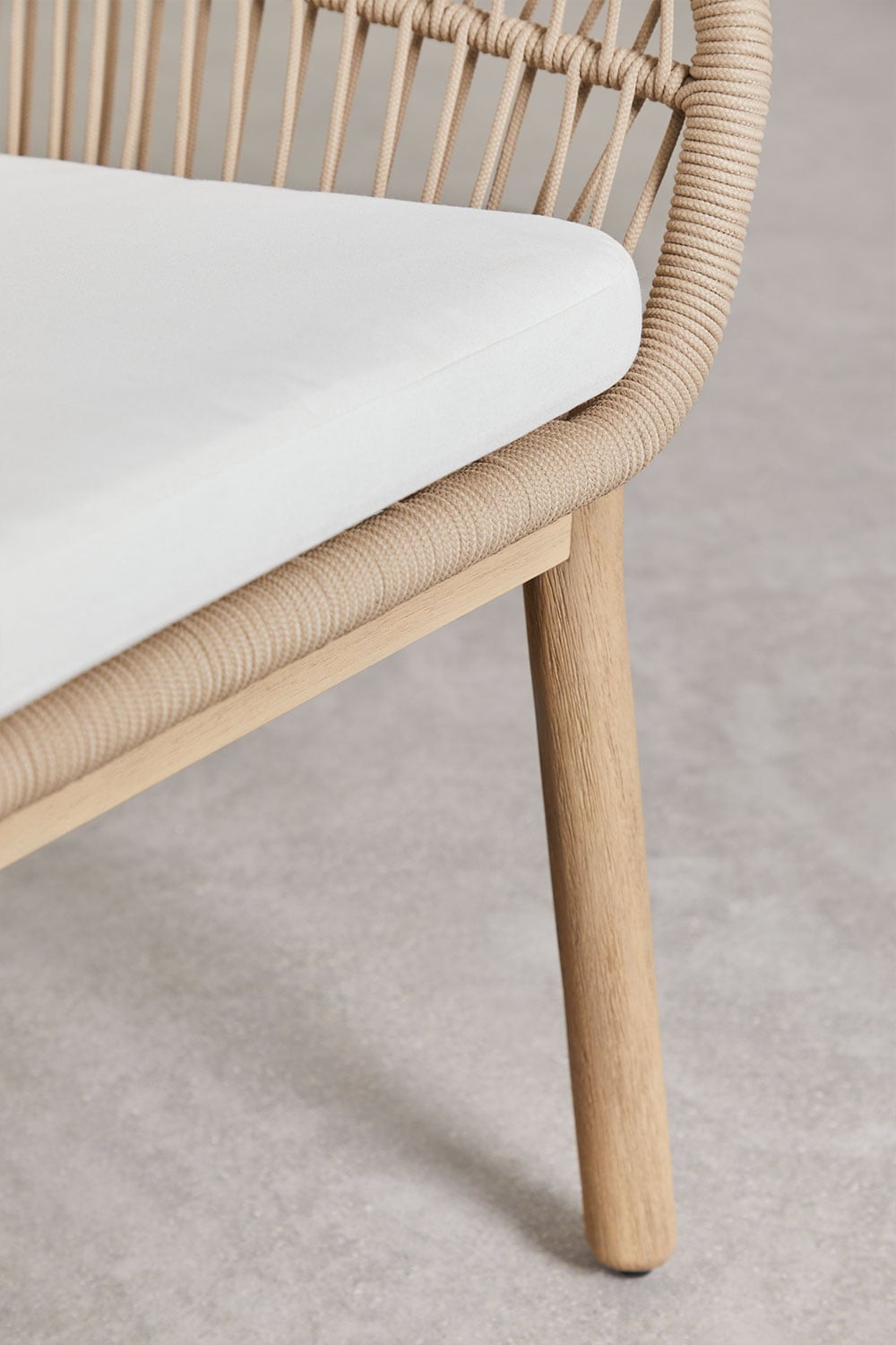 Outdoor chair ACACIA with armrests, light (3 variants)