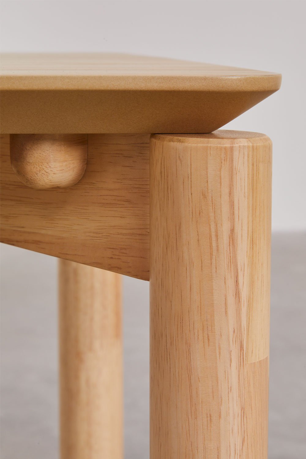 Kvadratinis pagalbinis staliukas MNIIRA, MDF su ąžuolo faneruote