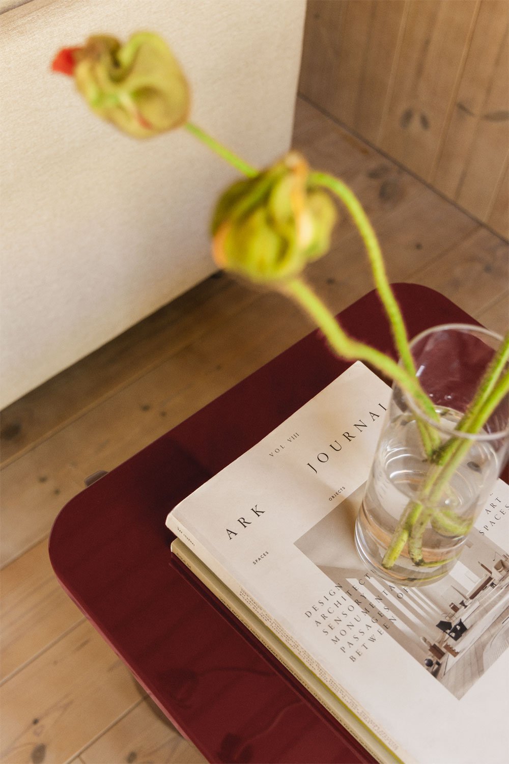 Šoninis staliukas GIRVEA MDF