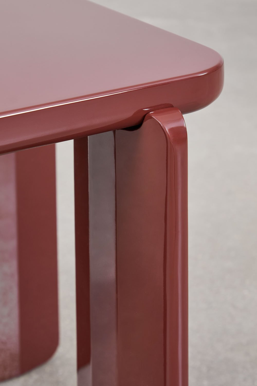 Šoninis staliukas GIRVEA MDF