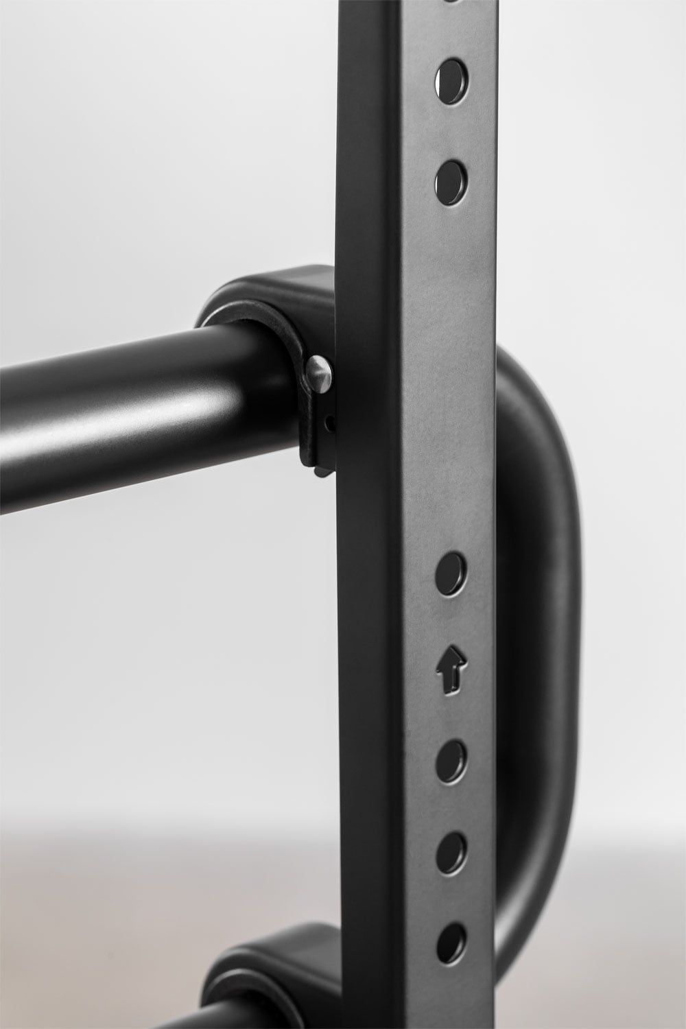GORKUSI tripod TV stand, with shelf