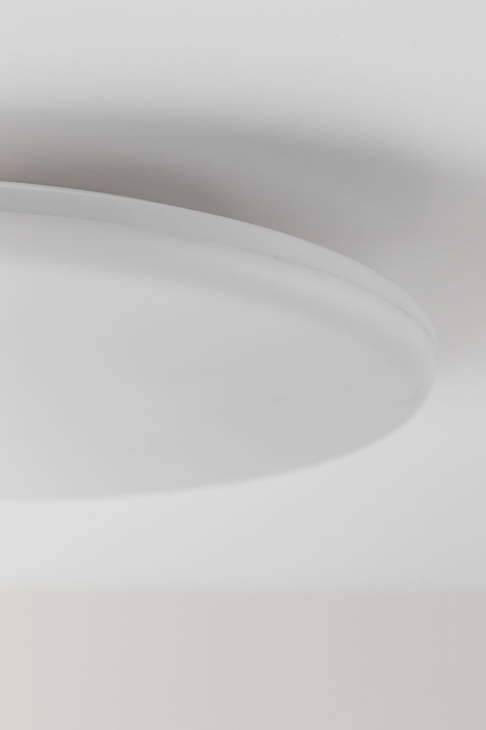 LED lubinis šviestuvo TADEU tamsaus interjero fone