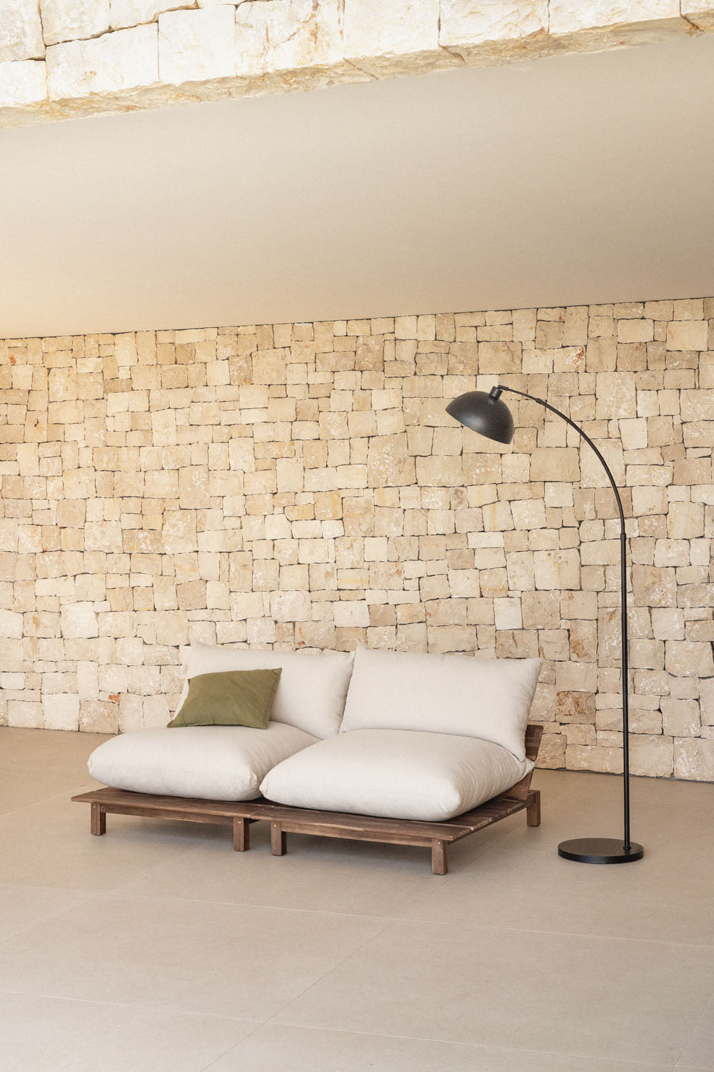Lauko dvivietė sofa ALBA, kreminė