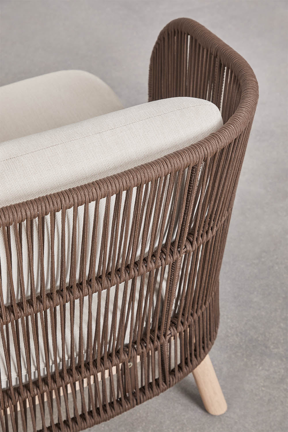 Lauko dvivietė sofa CORAL, akacija, šokoladinė