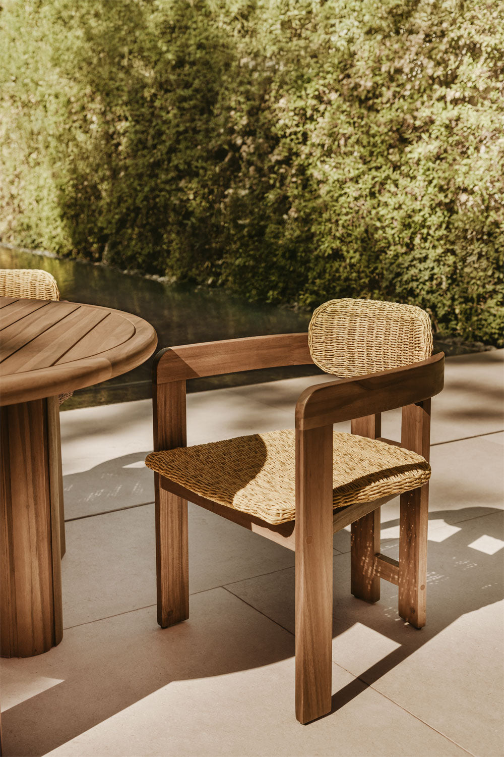 Outdoor chair KORALO, dark acacia brown
