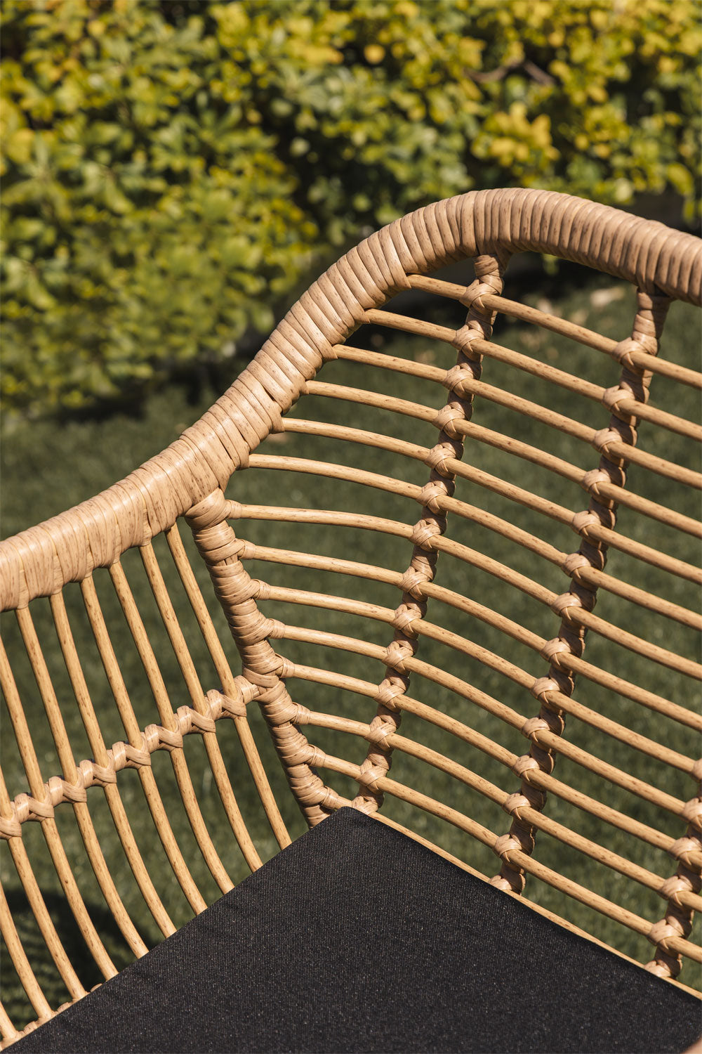 Outdoor chair ZOLE, with armrests, black (1 pc.)