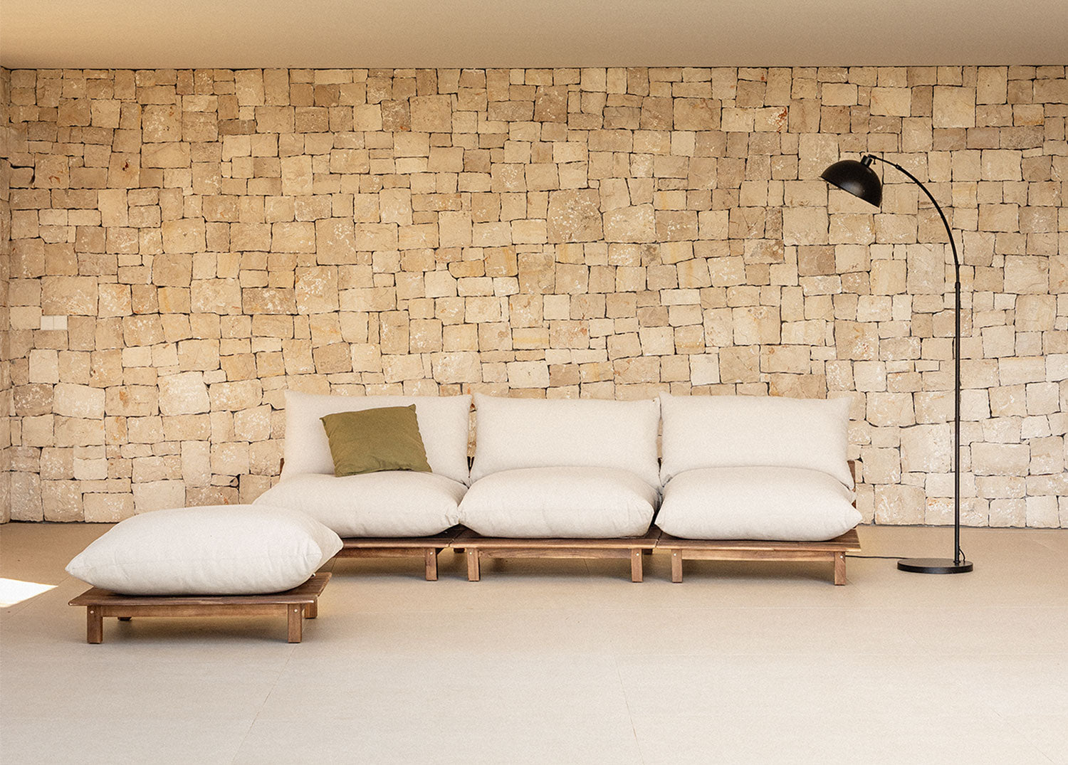 Lauko modulinė sofa ALBA su pufu, akacija, pilka
