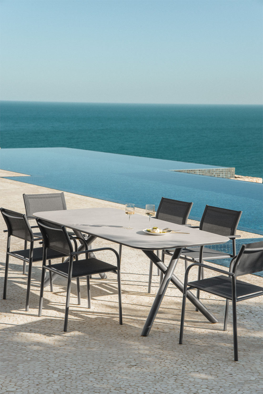 MELO outdoor rectangular table, aluminum