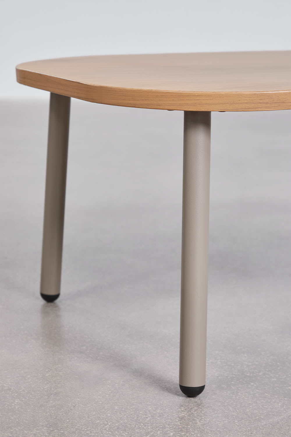 Outdoor table ZUNIKA, oval, mocha brown
