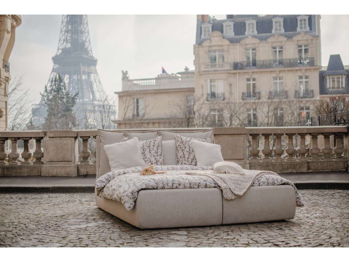 Lova GARANCE, 180x200 cm, smėlinė su pufu