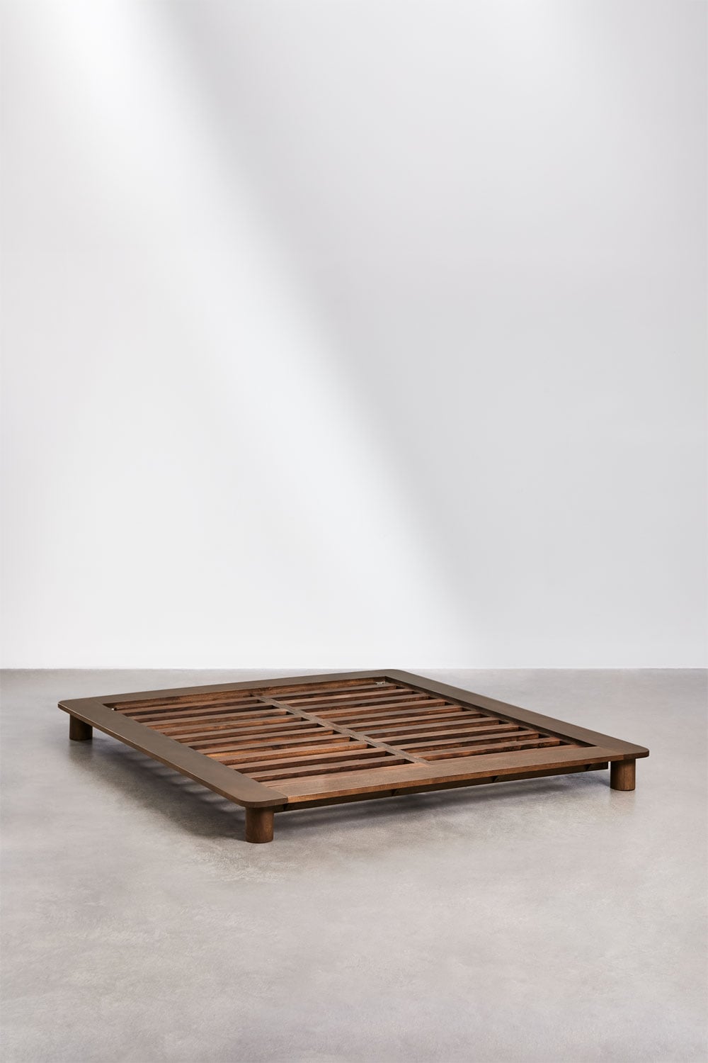 Lova SIMON, tamsi mediena, 160×200 cm