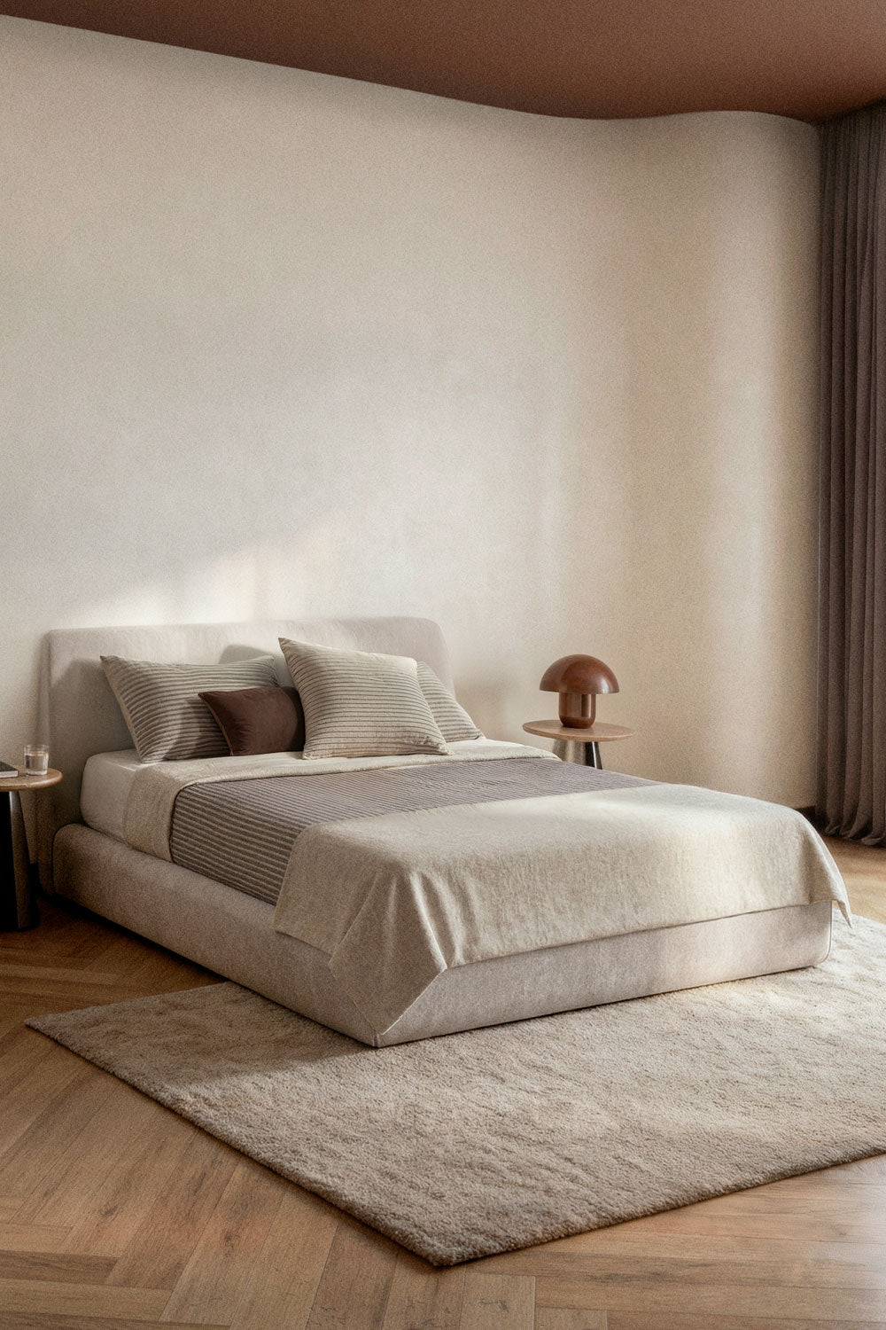 Lova NURENA, smėlio 150 cm