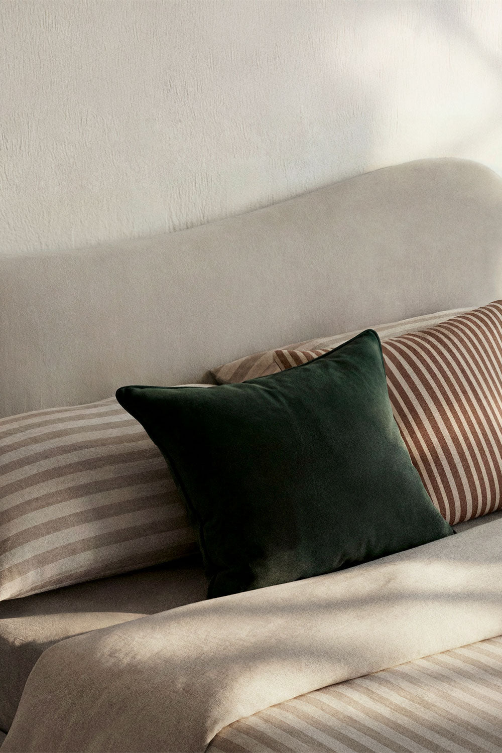 Lova WANSELET, smėlio 150 cm