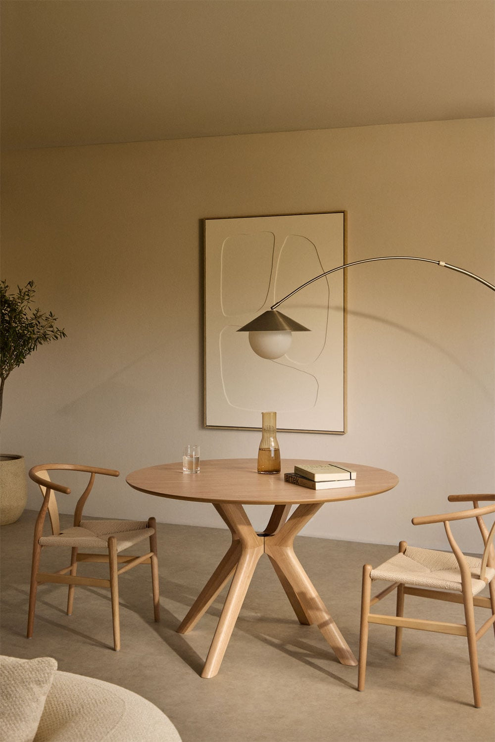 Round dining table PALOARA Ø120 cm, MDF and rubberwood veneer
