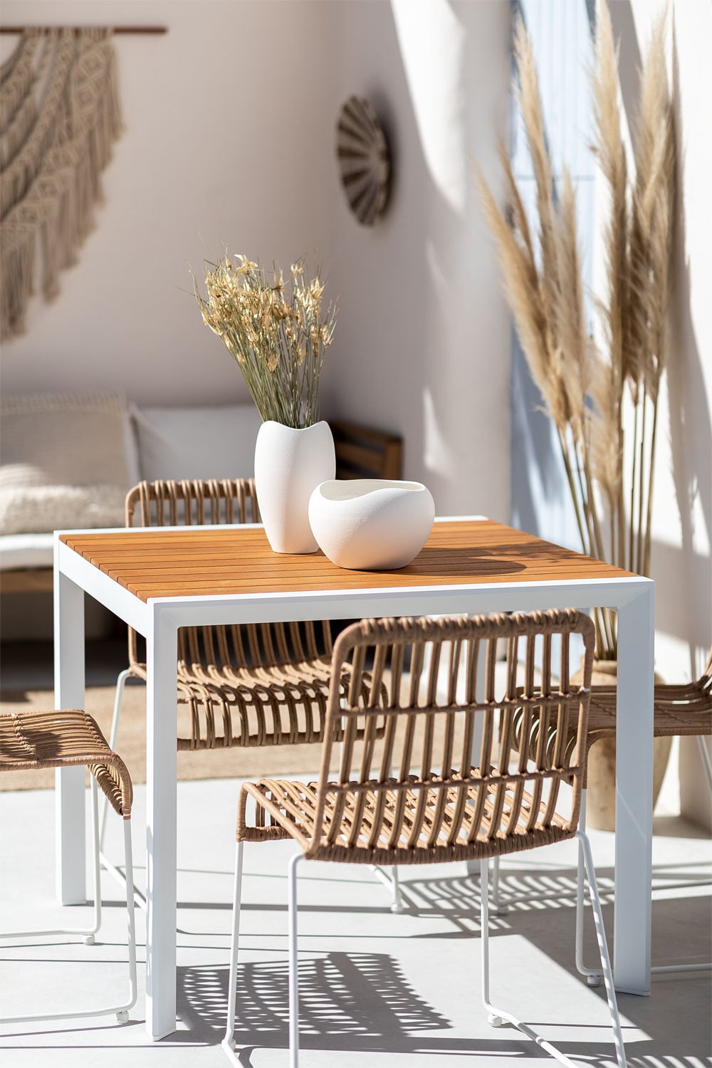 Outdoor table FERRO Classic, Gardenia white