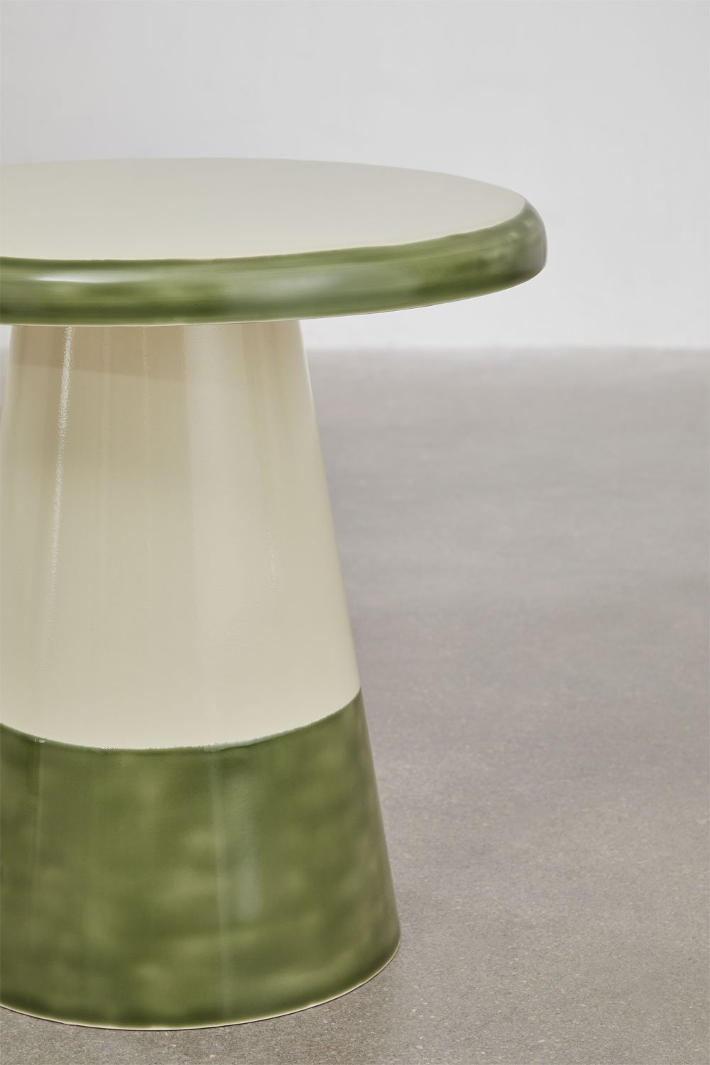 Šoninis staliukas MKUSINA, geležis