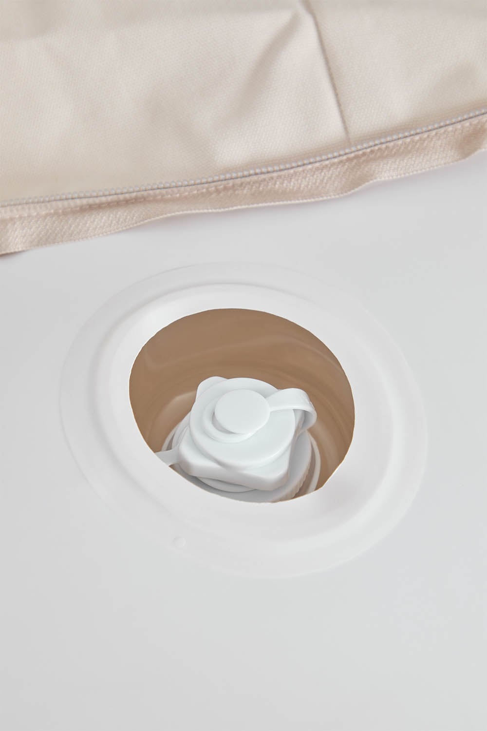 Outdoor island TARAVAI, inflatable, oval, cream