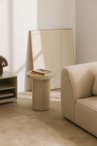 Pagalbinis staliukas KORUERO apvalus blizgus MDF staliukas o40 cm