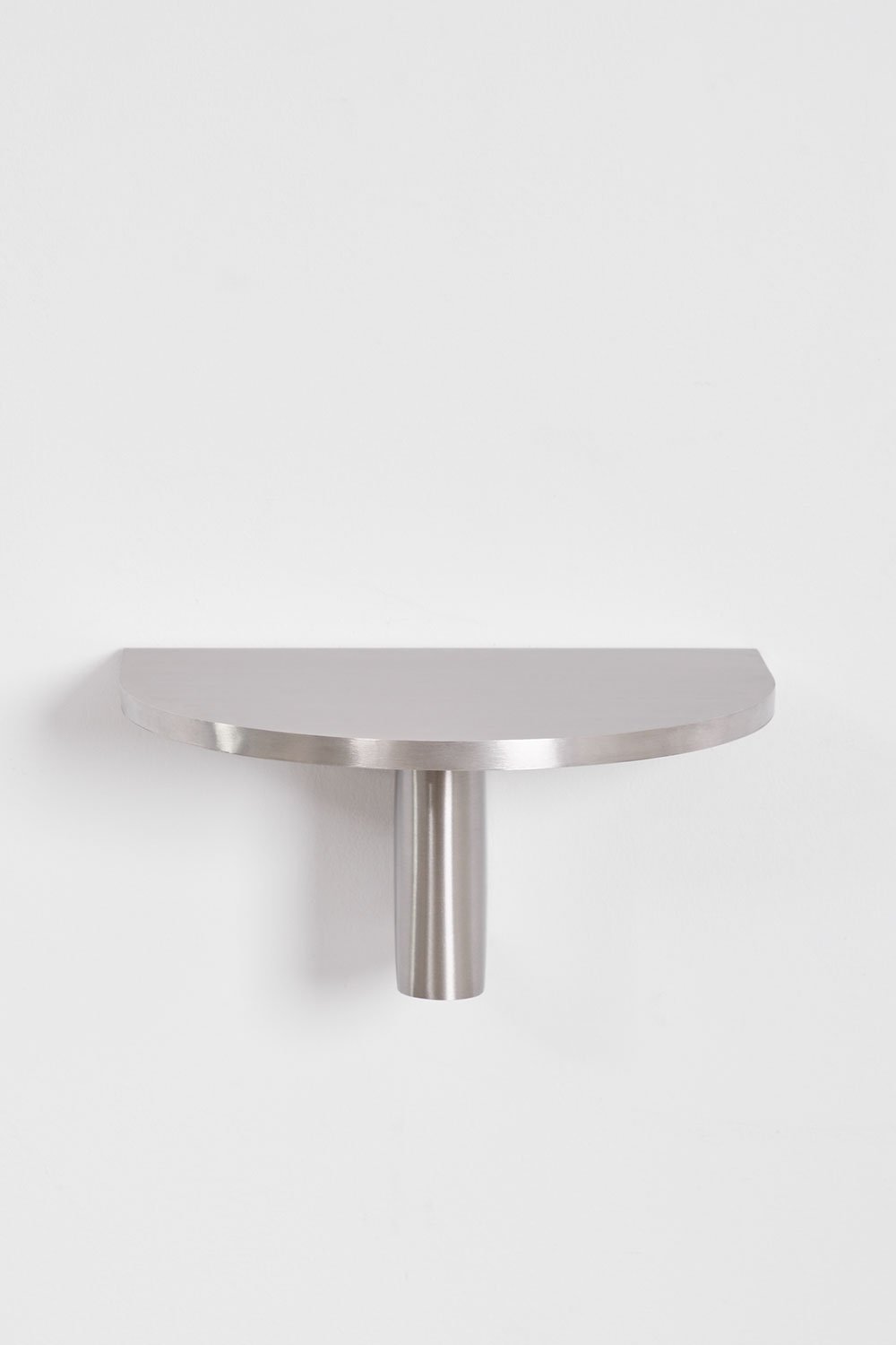 Pakabinamas naktinis staliukas LUNIURA minimalistinis dizainas prie lovos