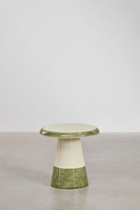 Apvali naktinė spintelė TAROENA 40 cm vaizdas iš viršaus