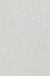 Naktinis staliukas LUNOURA minimalistiniame interjere prie lovos