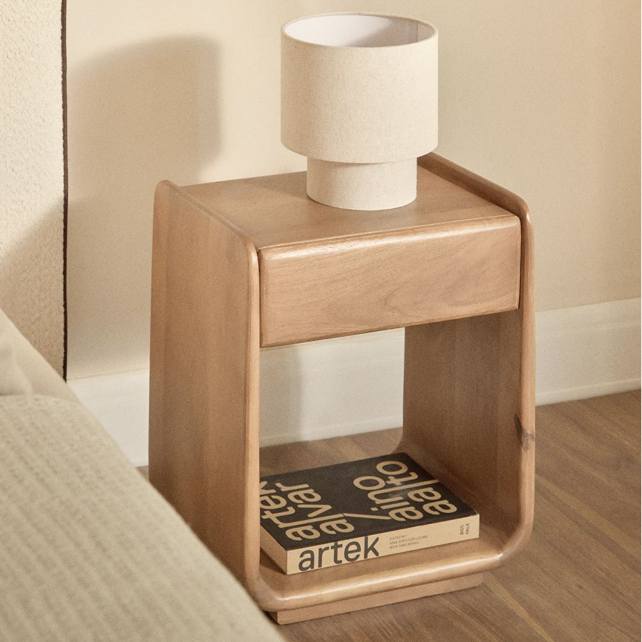 Naktinė spintelė MAROARO 40x30 cm su stalčiumi, mediena