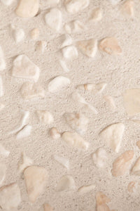 Masyvus cementinis kavos staliukas GARIINO moderniame interjere