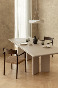 Valgomojo stalas RIVUORO 240x100 cm iš cemento iki 10 žmonių