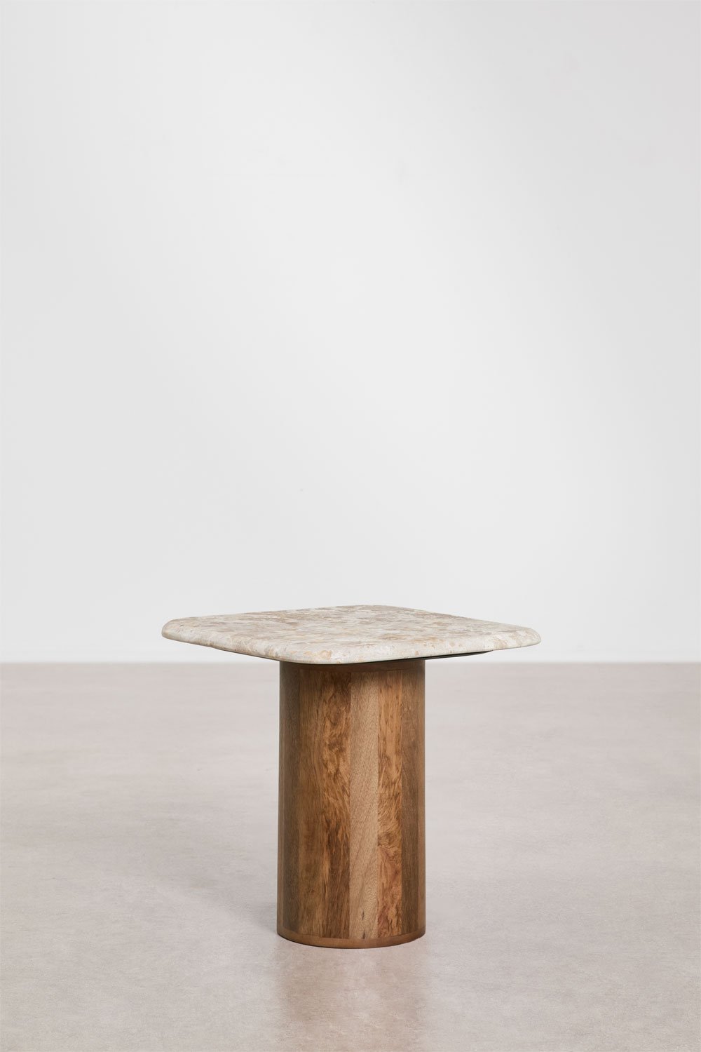 Pagalbinis staliukas KELAUNO marmuro stalviršio detalė