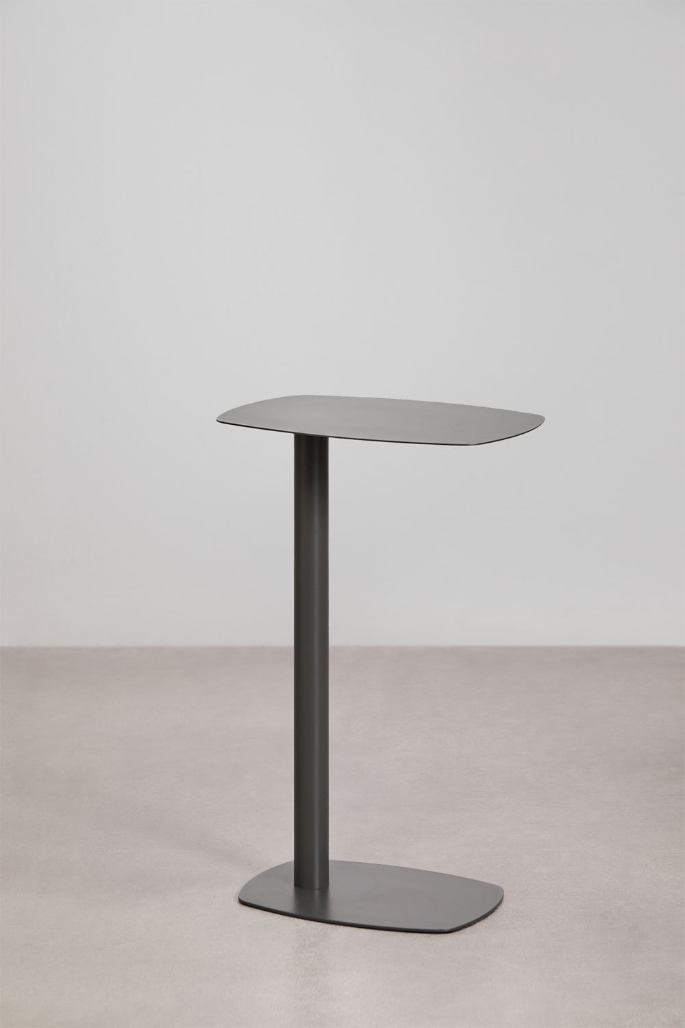 Šoninis staliukas OLUARA