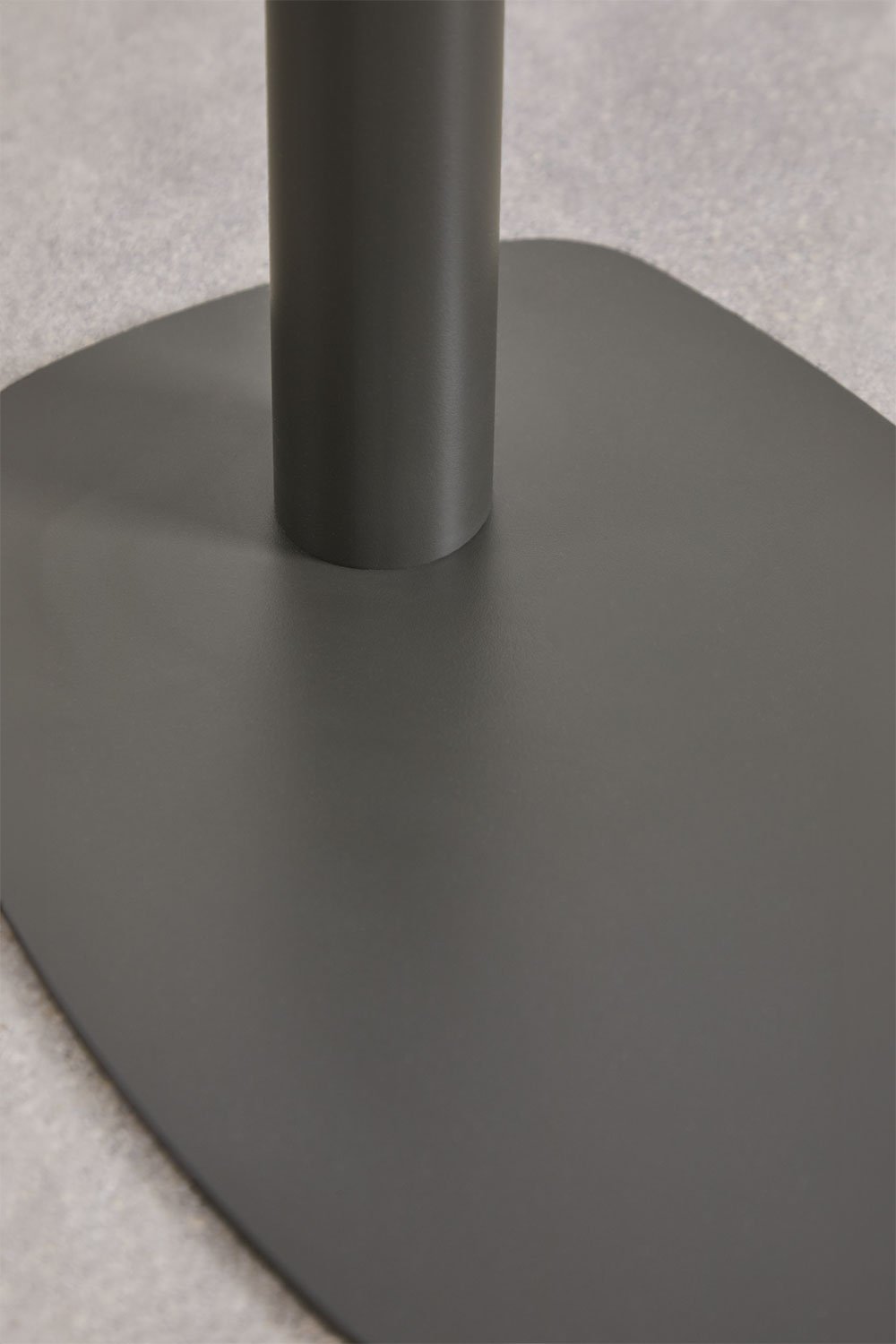 Šoninis staliukas OLUARA