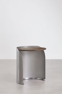 Pagalbiniai staliukai MORAORO metalinės konstrukcijos detalė