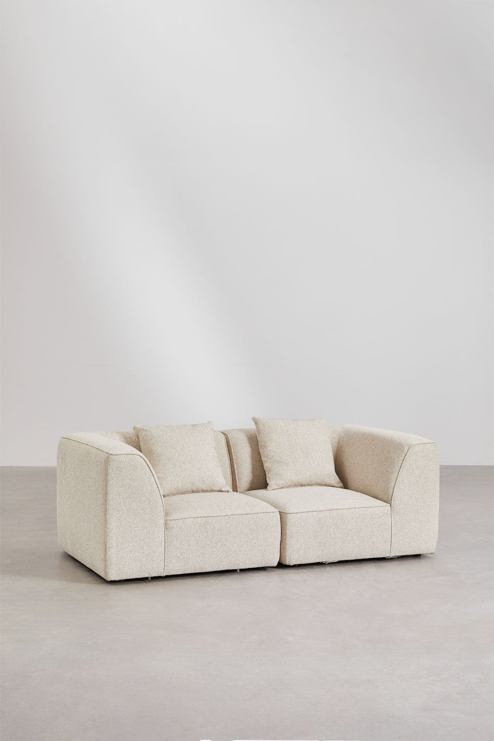 Boucle audiniu aptraukta kampinė sofa CARDEA | namuideja.lt | dviejų dalių sofa