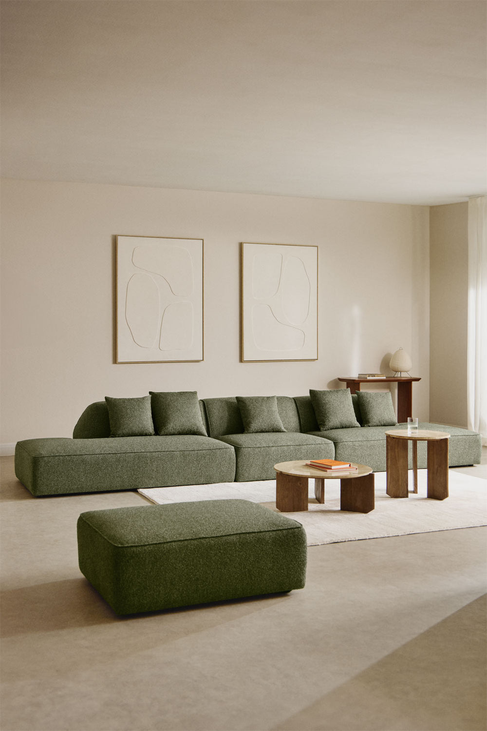 Kampinė sofa KARDENA, šalavijų boucle, 3 d. dvigubas gultas