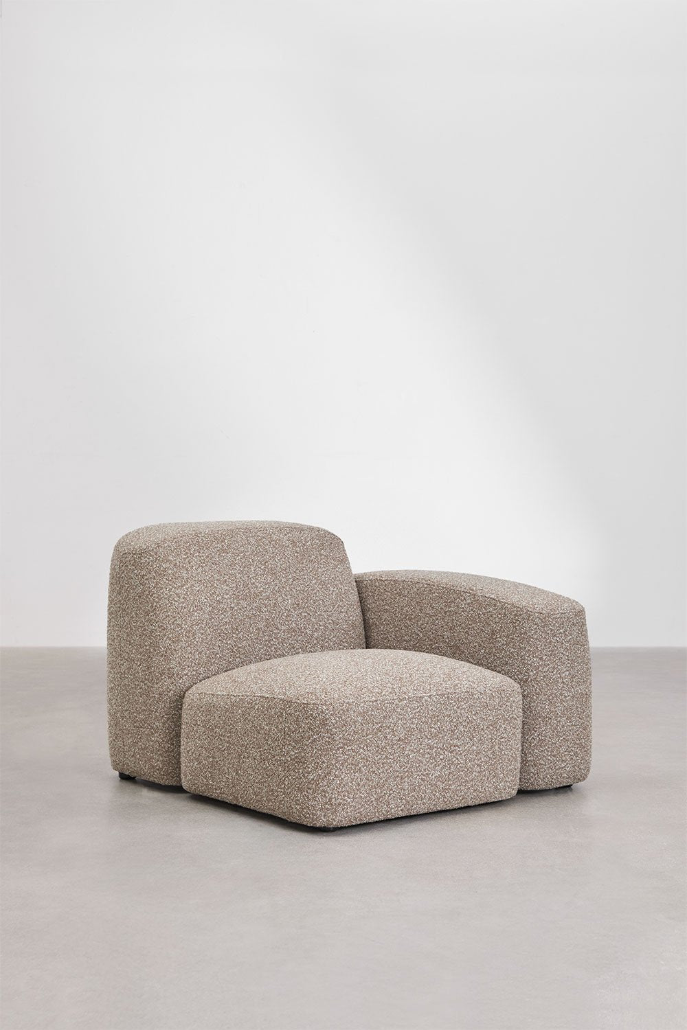 Moderni balta sofa su žemomis kojelėmis | namuideja.lt | modulinė sofa