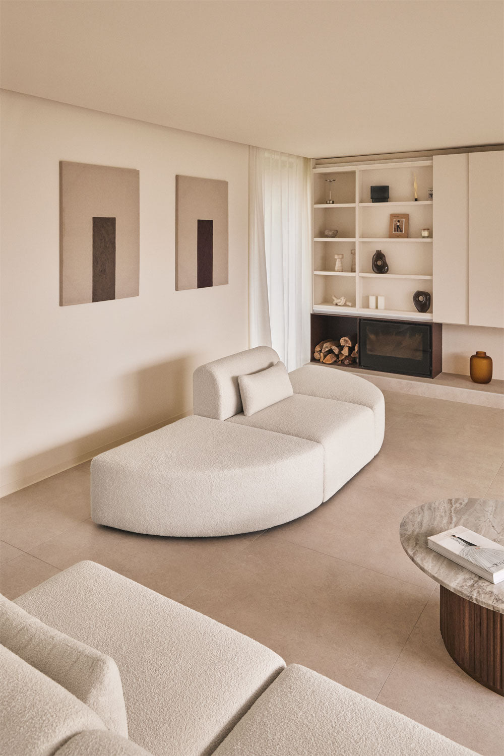 Sofa BORJANA su 2 pufais, balta, 286 cm