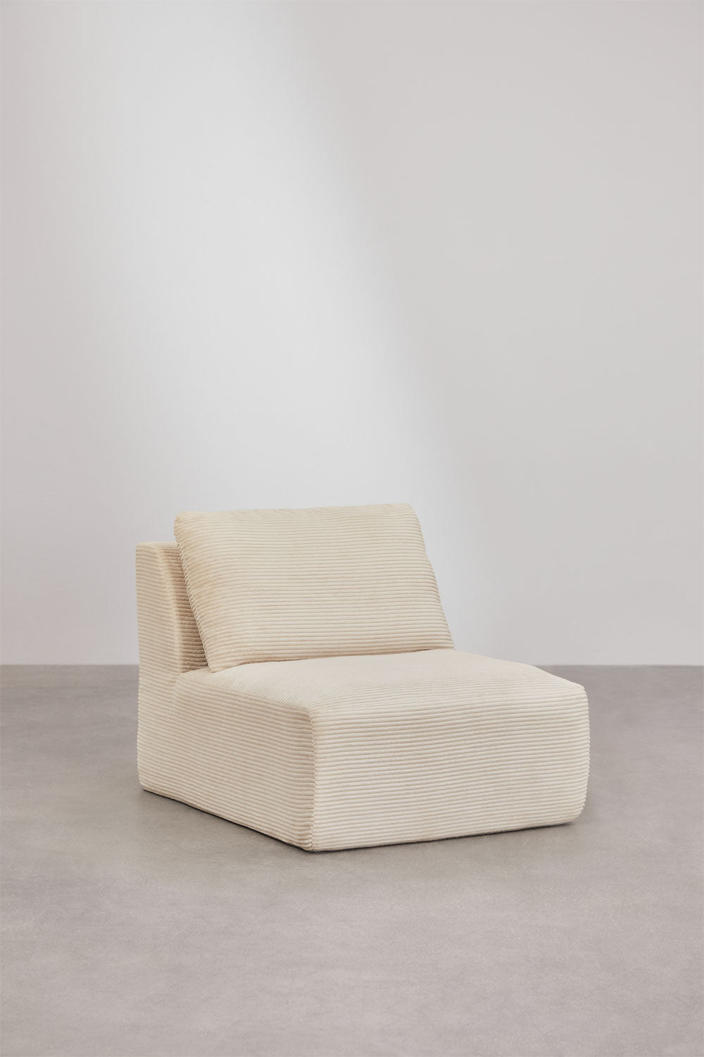 Kampinė sofa TEMPLENA – kitu rakursu