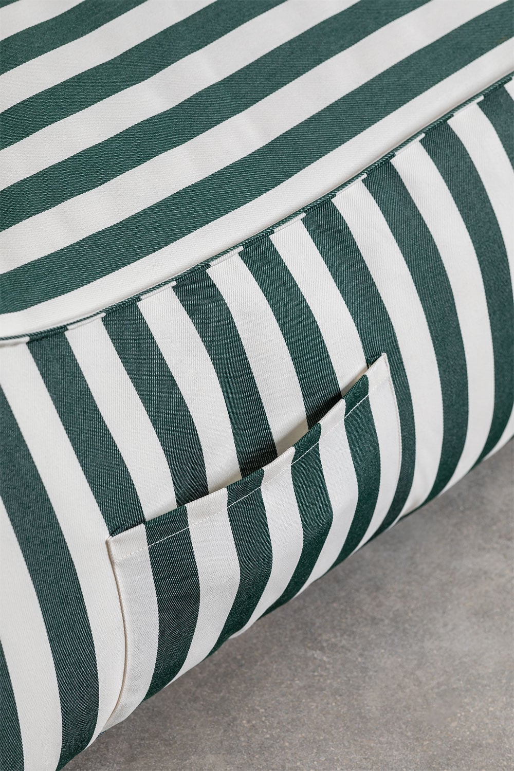 Lauko fotelis KARIO, žalias margas