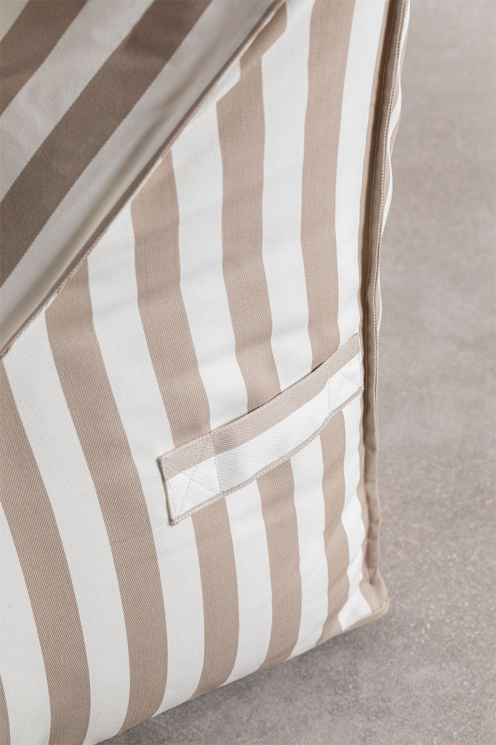 Lauko fotelis KARIO, lazdyno rudas