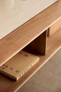 Mango medienos TV spintelė ZENEERO 180 cm su švariu dizainu