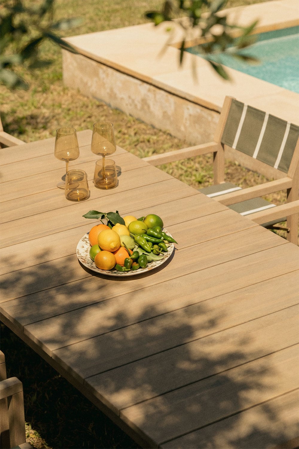 Outdoor table AKATO, acacia, light