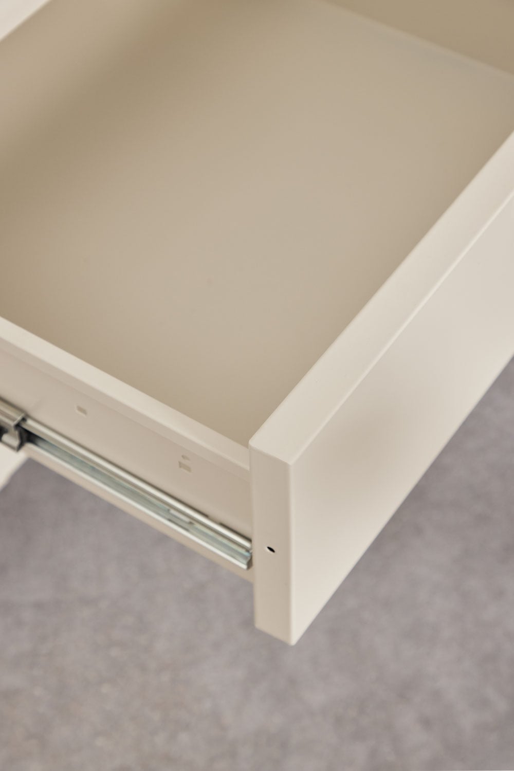 Bedside table MIGARO, metal, light color