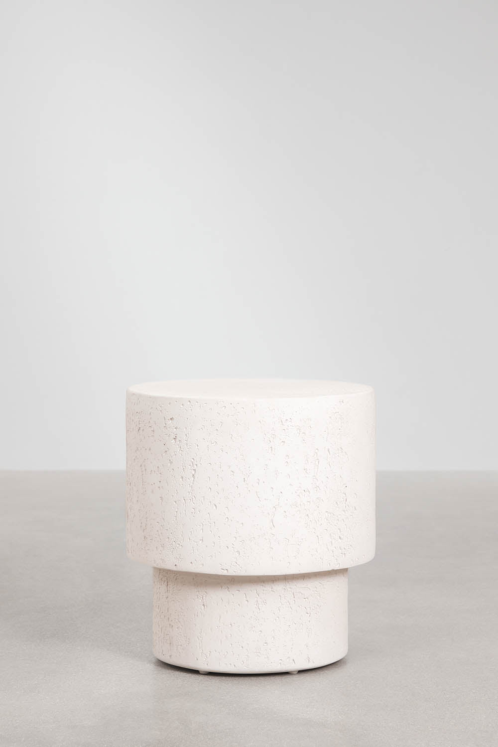 Naktgaldiņš NORUIRO Ø45 cm, cements