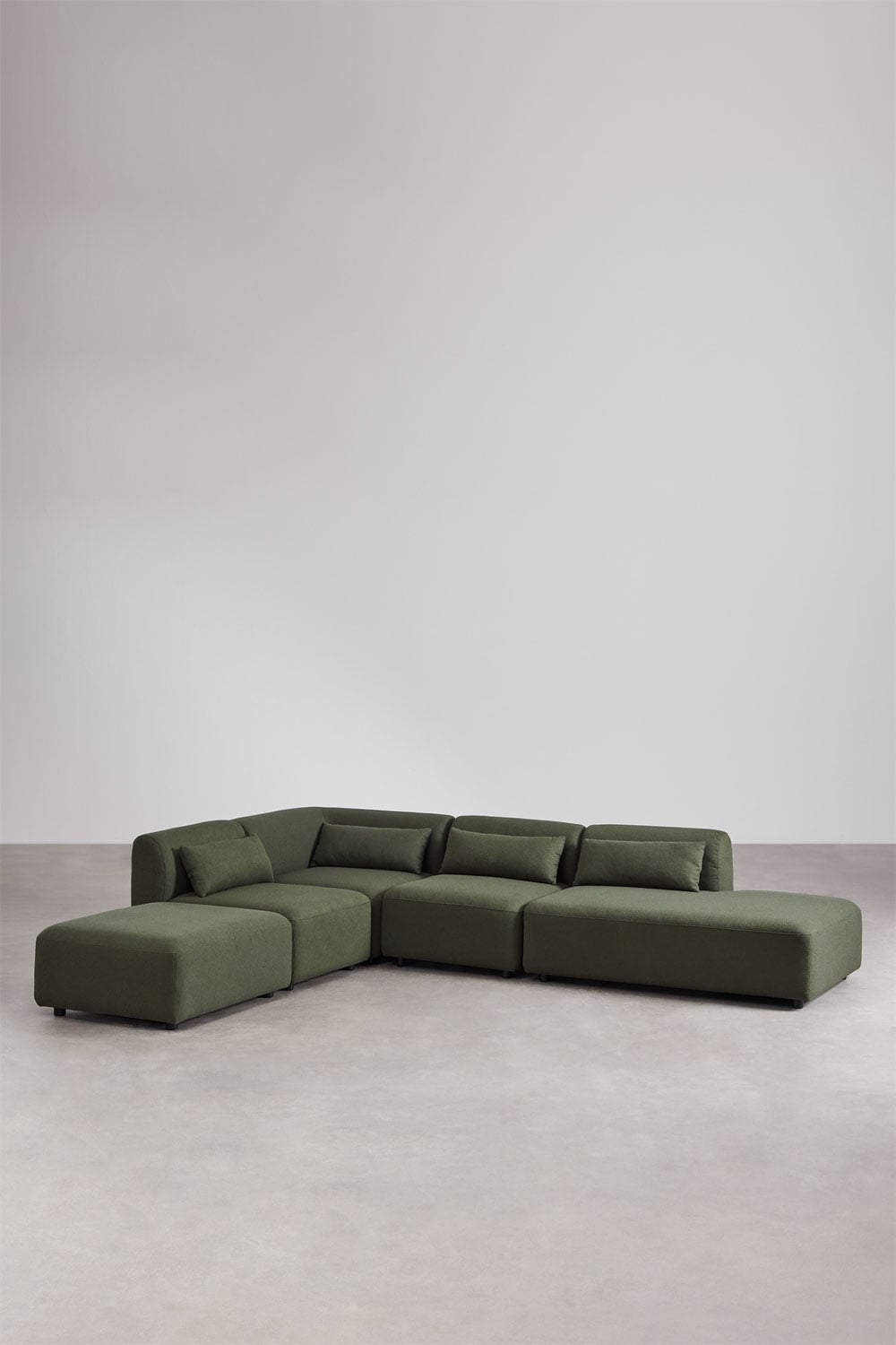 Kampinė sofa FOGLERA iš priekio