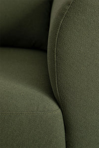 Kampinė sofa FOGLERA – interjere