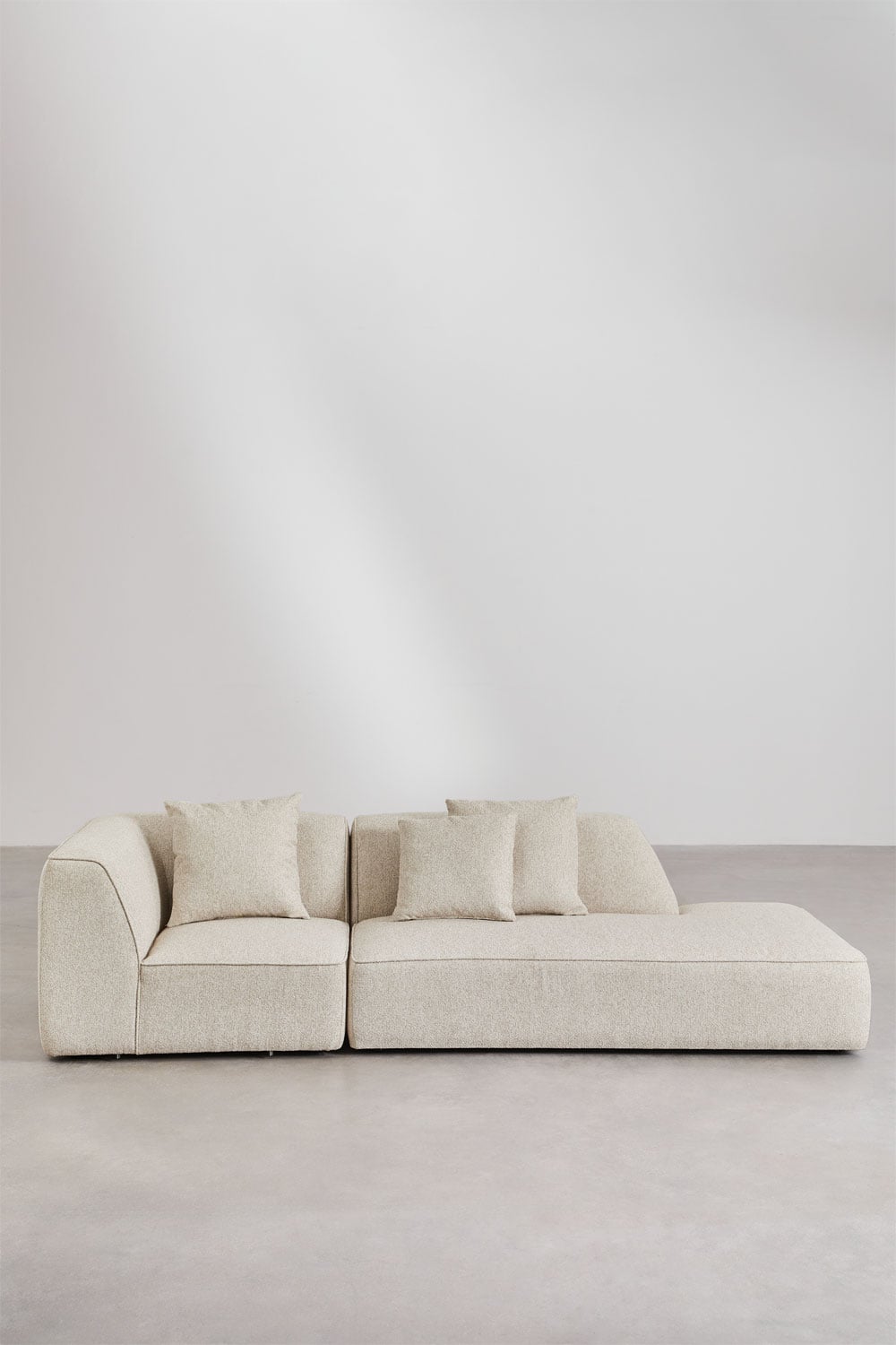 Modulinė kampinė sofa KARDENA metalinių kojelių detalė