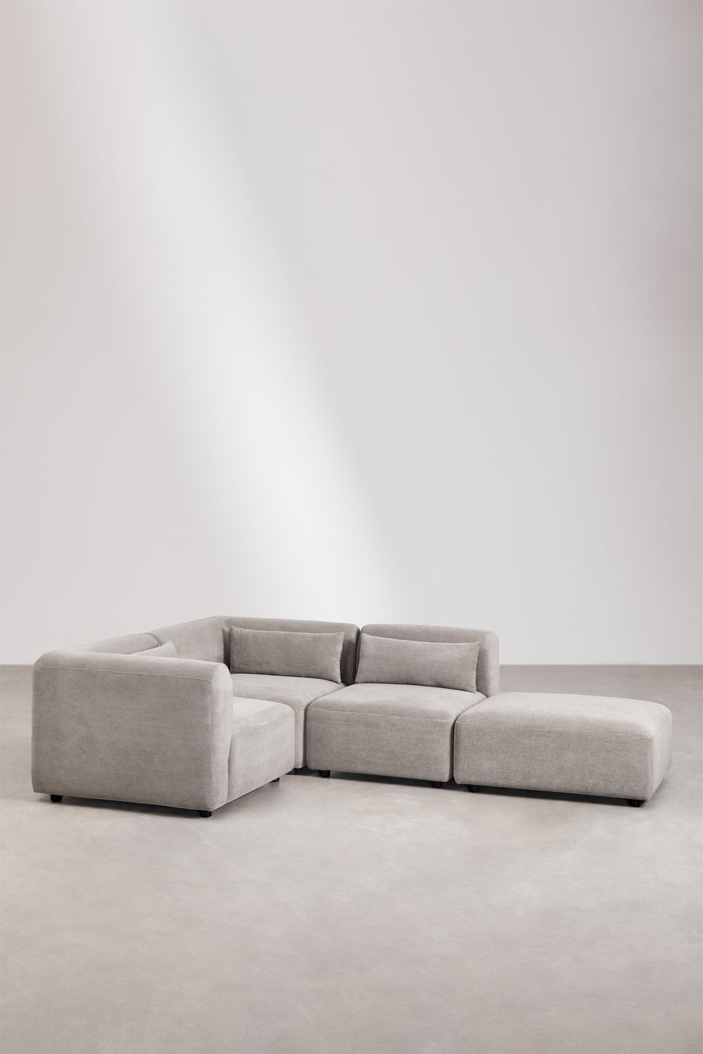 Kampinė sofa FOGLERA visu dydžiu, pilka šenilo