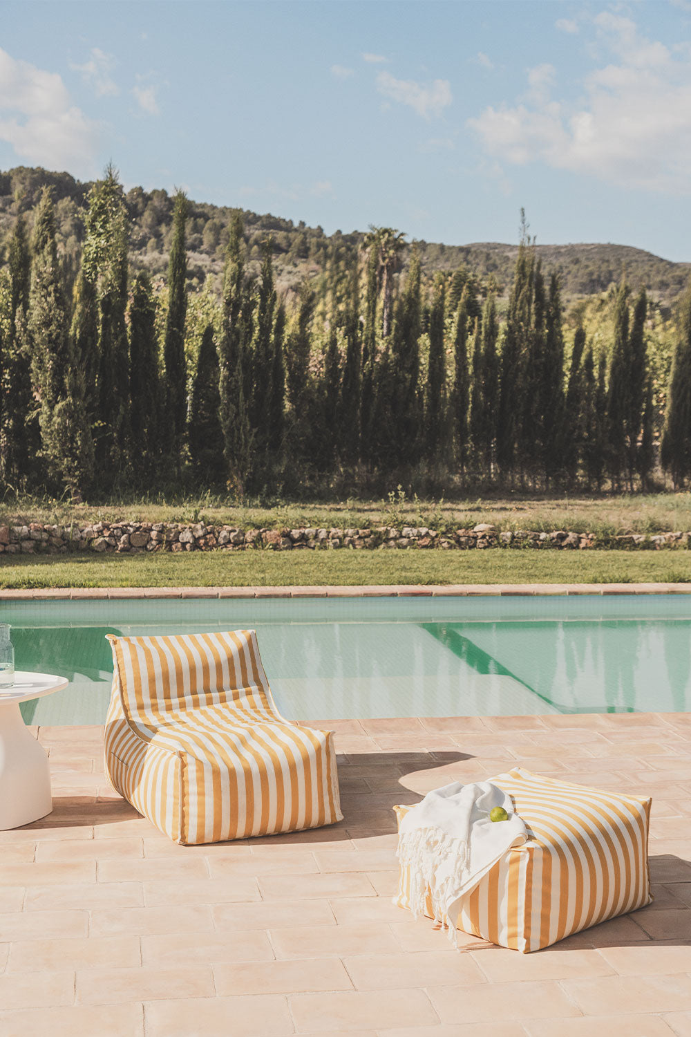 Garden furniture set KARIO, yellow