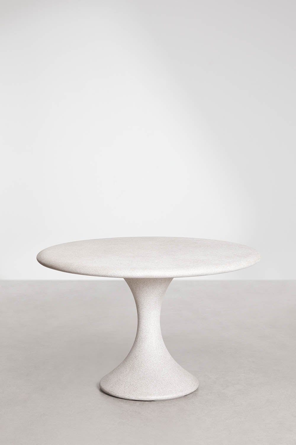 Round outdoor table BETONA, grey concrete